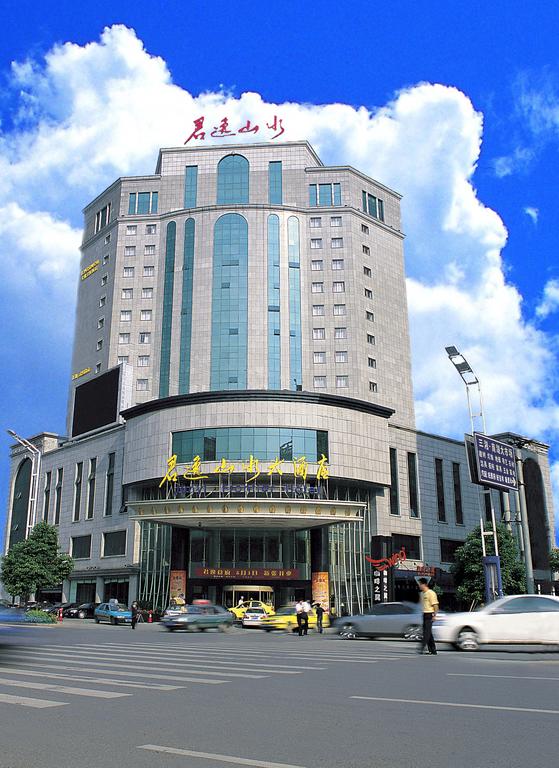 Junyi Frontier Hotel