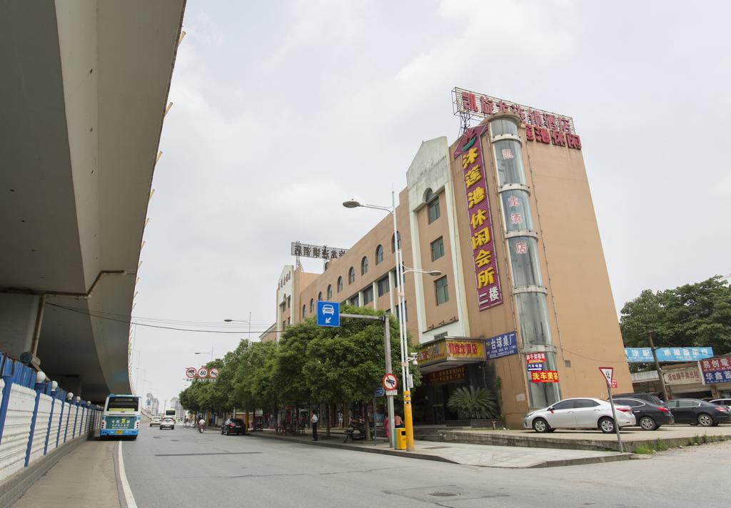 Kaiserdom Changsha West Bus Terminal Branch