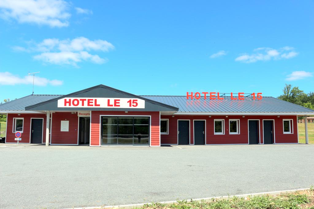 HOTEL LE 15