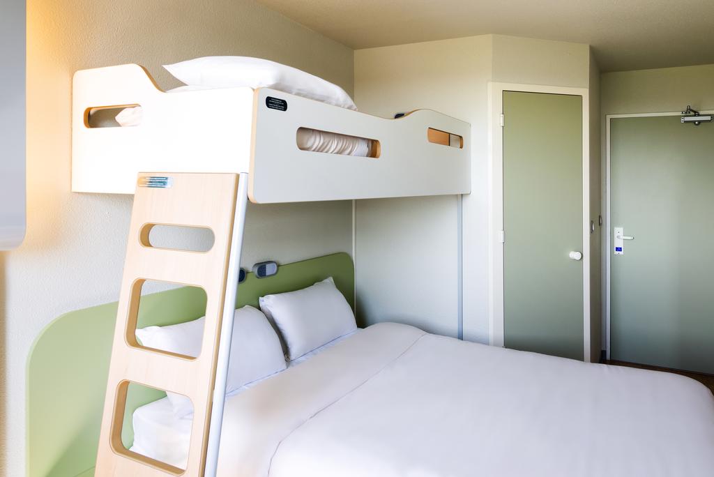 ibis budget Clermont Ferrand le Brezet Aeroport