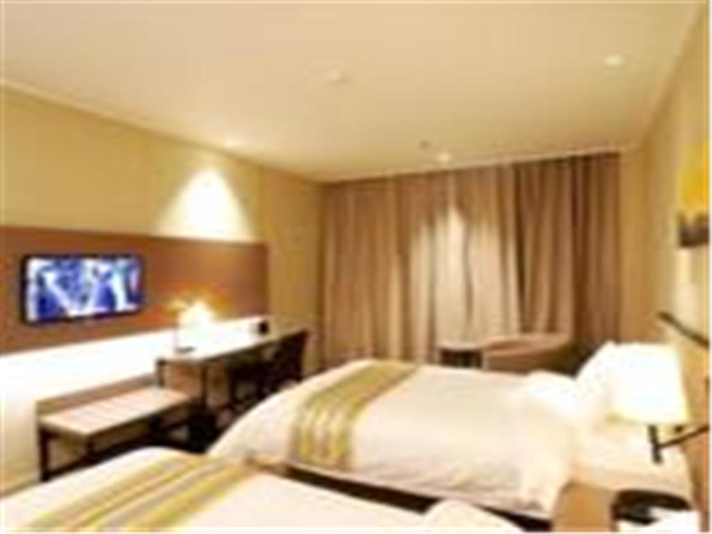 Home Inn Jinan East Erhuan Road Dianliuzhuang