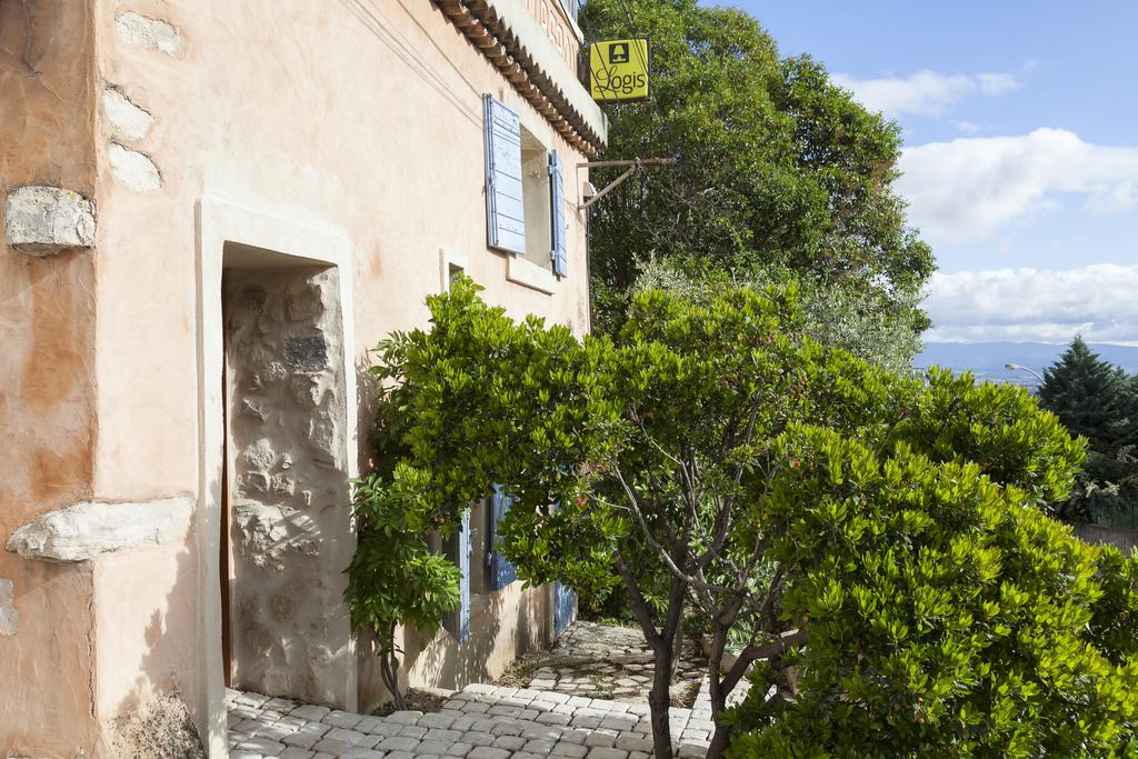 Le Mas et la Flambee du Luberon Logis