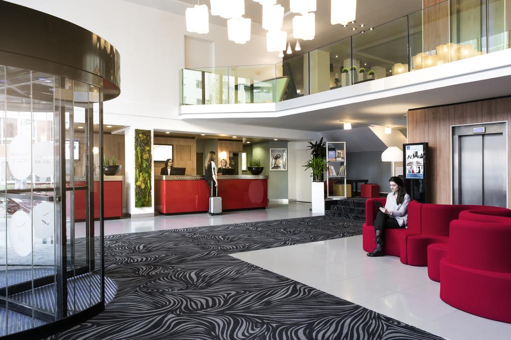 Novotel Paris Suresnes Longchamp