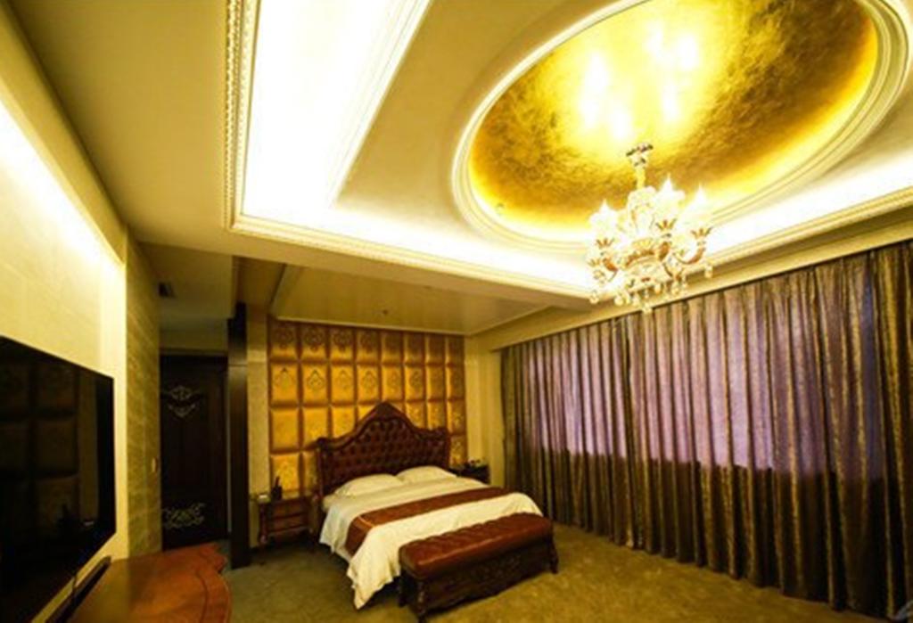 Tongyueju Gold Business Hotel