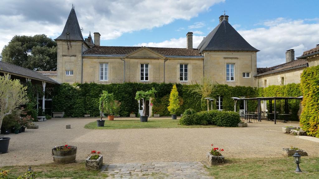 Hostellerie du Chateau de Roques Logis