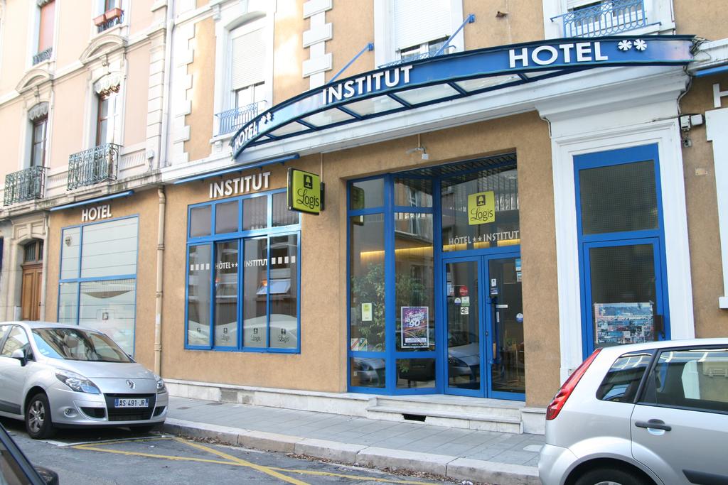 Institut Hotel