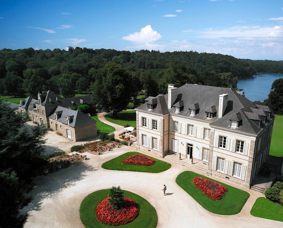 Chateau de Locguenole