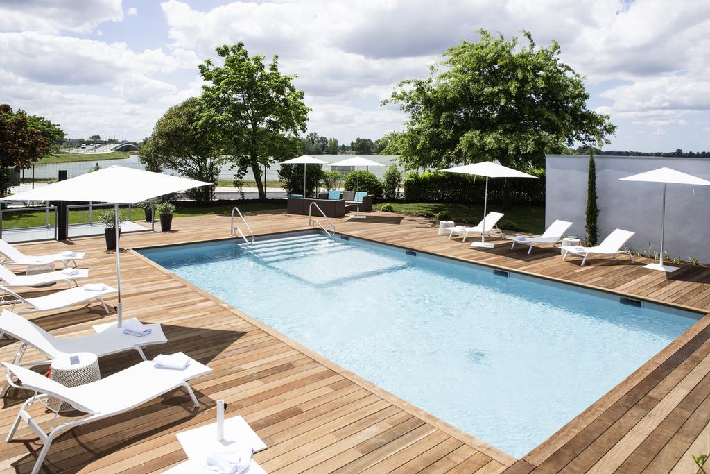 Novotel Bordeaux  Lac