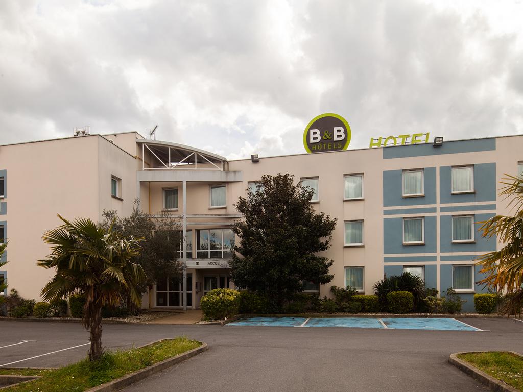 B&B Hôtel EVRY-LISSES