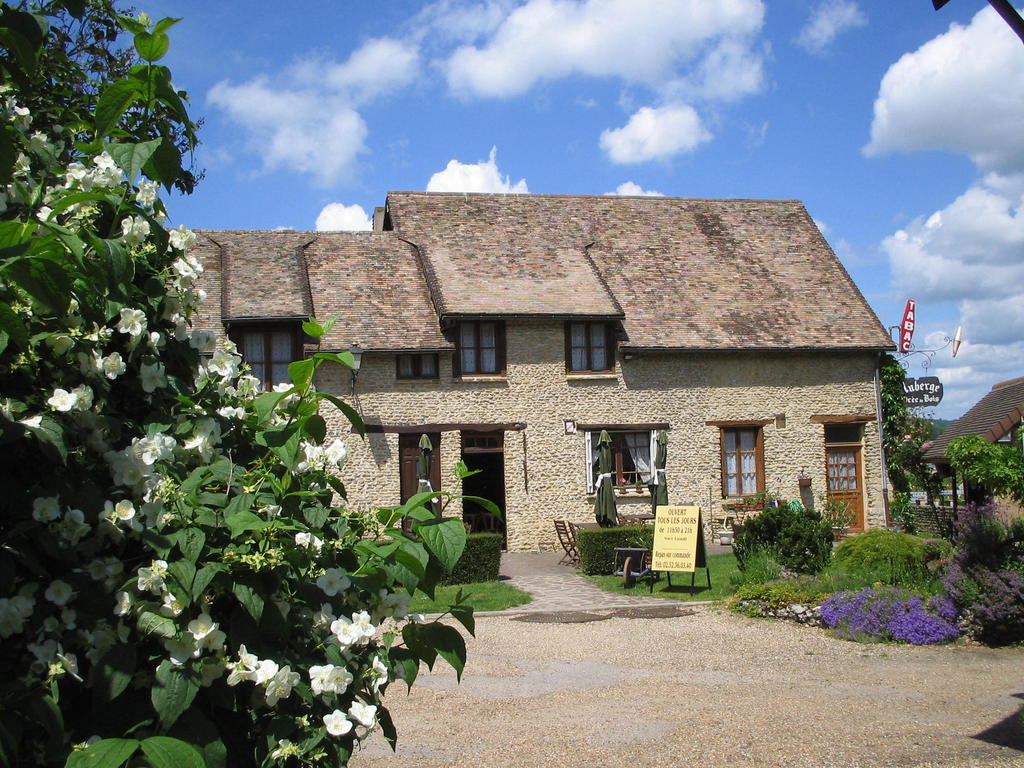 Auberge à lOrée du Bois