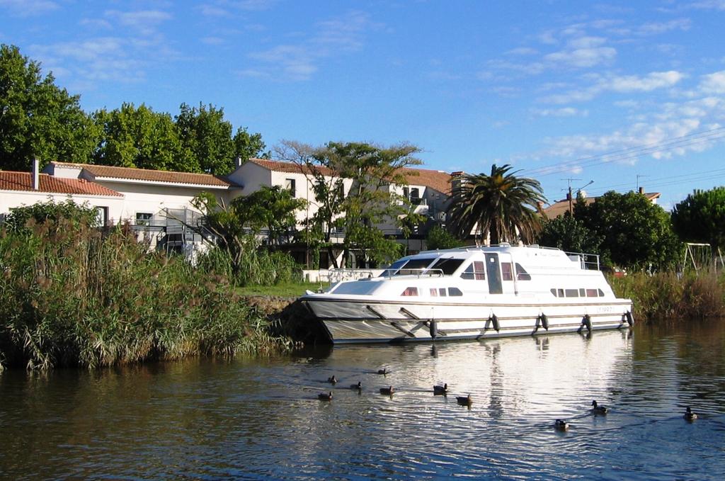 Hotel Canal Aigues Mortes