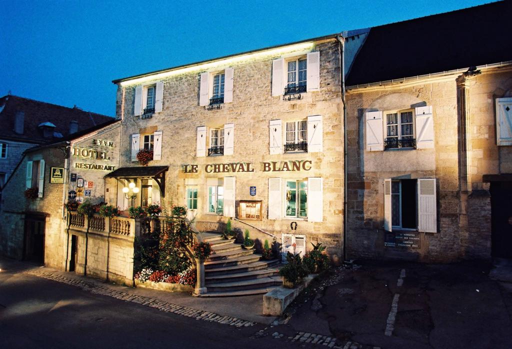 Hôtel Le Cheval Blanc