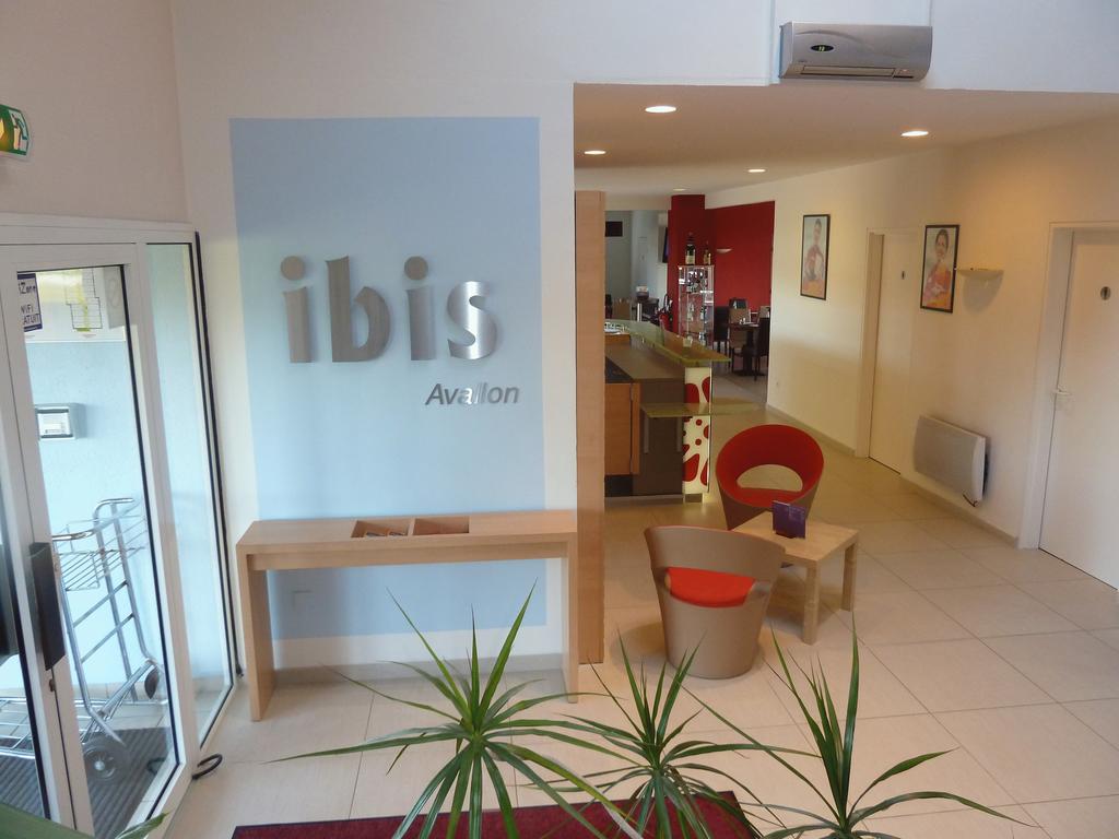 Ibis Avallon