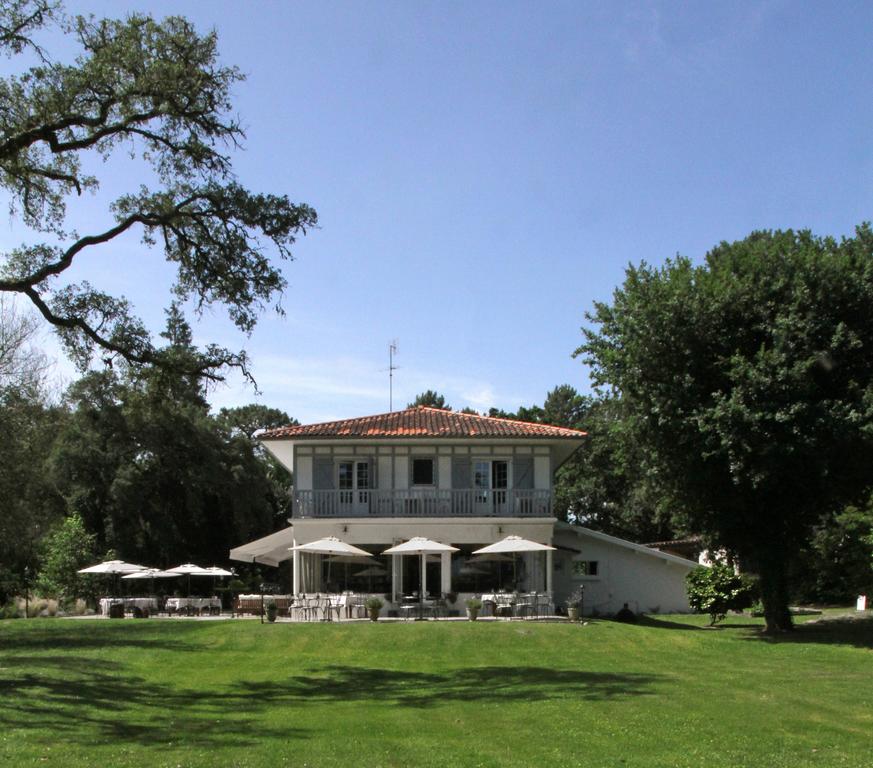 Villa de lEtang Blanc