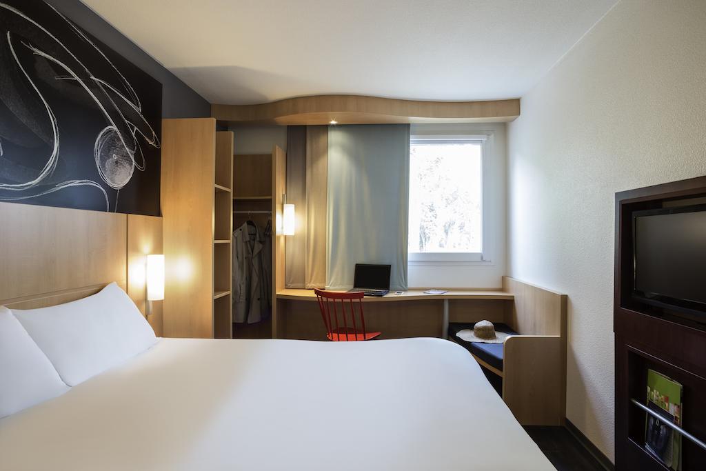 Ibis Paris Meudon Velizy