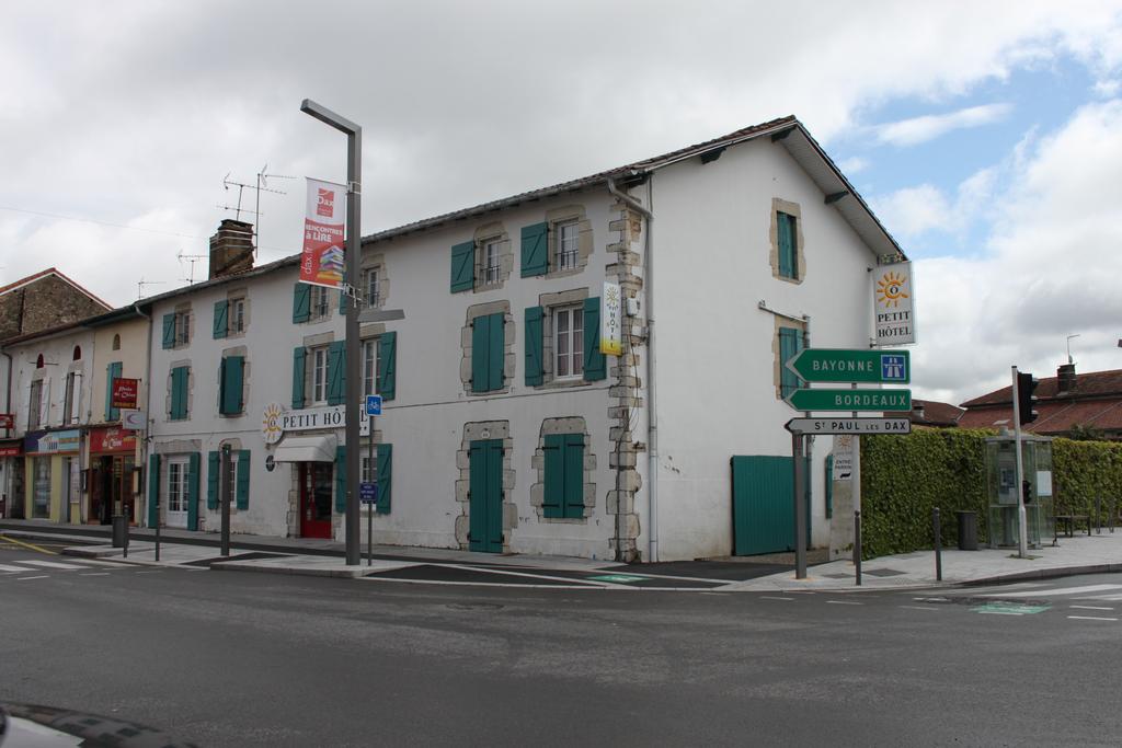 O Petit Hotel