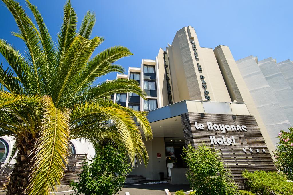 Le Bayonne Hotel