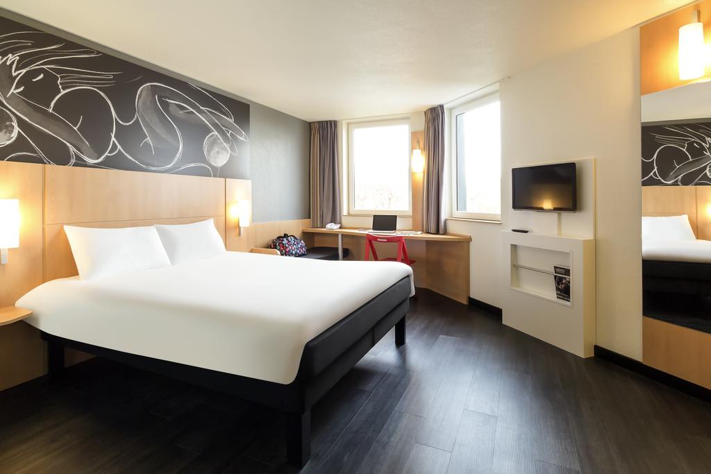 Ibis Paris Orly Rungis