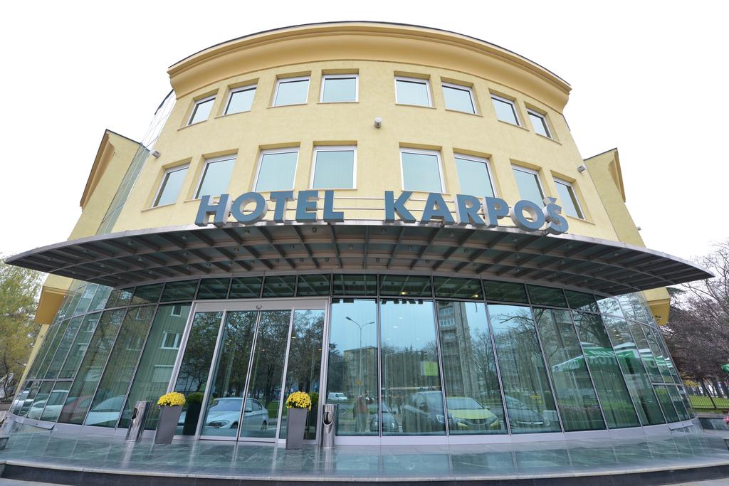 Karpos Hotel