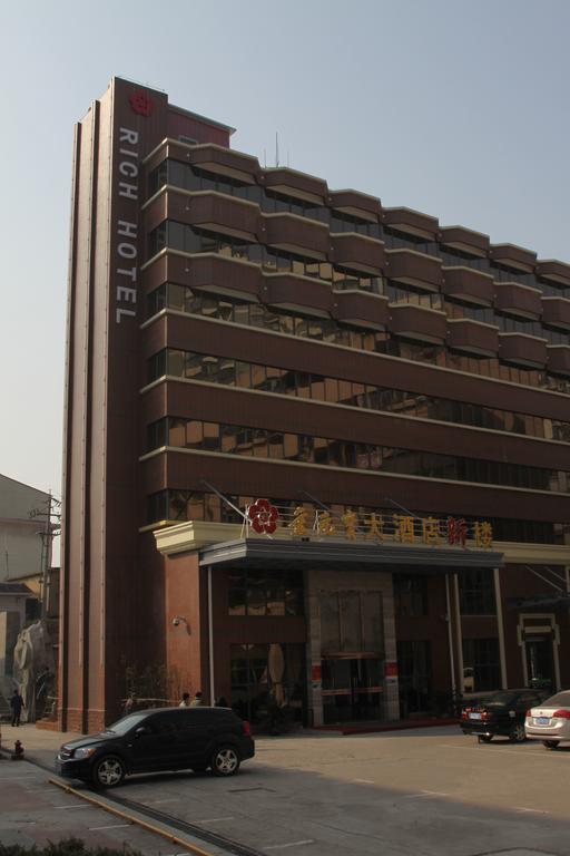 Nanjing Jinyuanbao Hotel