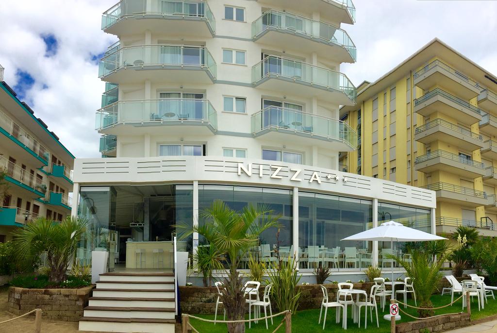 Hotel Nizza Frontemare