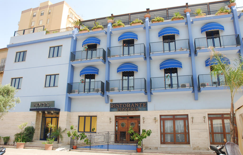 Hotel Al Faro