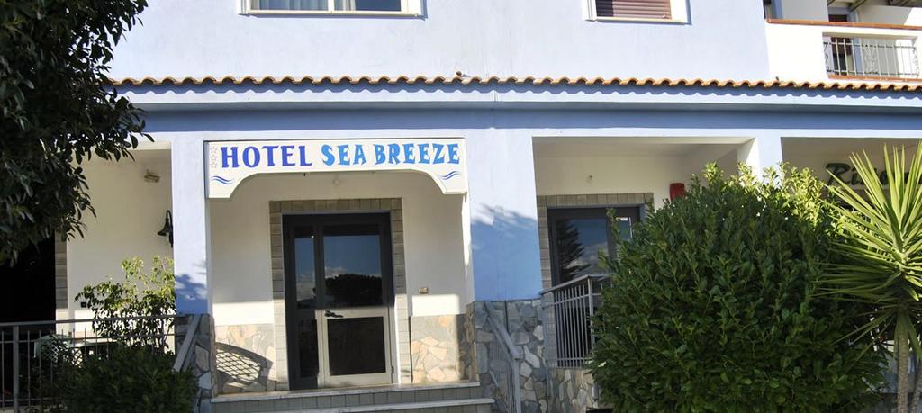 Hotel Sea Breeze