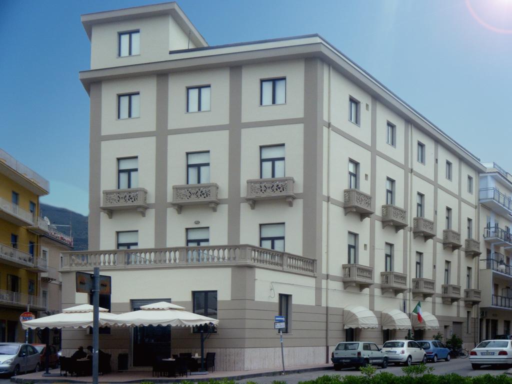 Hotel Vittoria