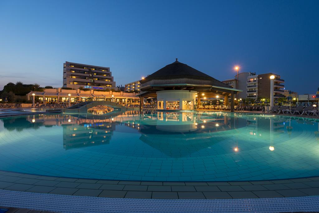 Savoy Beach Hotel and Thermal Spa