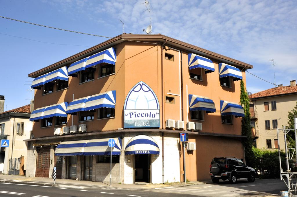 Al Piccolo Hotel