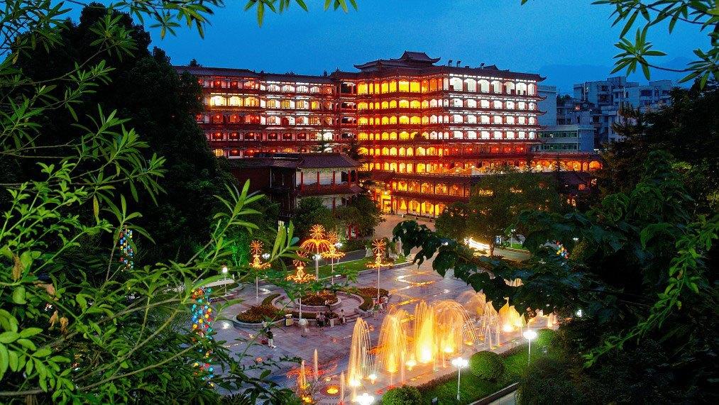 Fuyuan Guobin Hotel