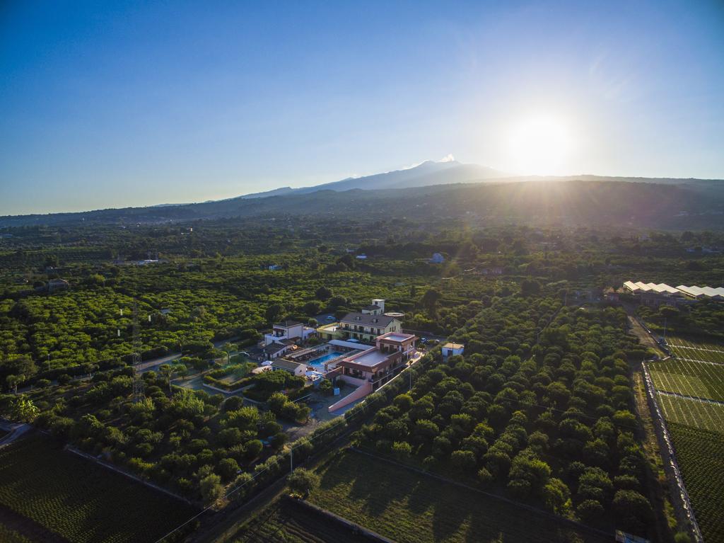 La Terra dei Sogni Hotel  Agriturismo