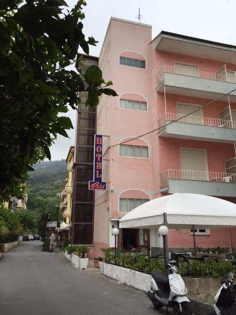 Hotel Riz