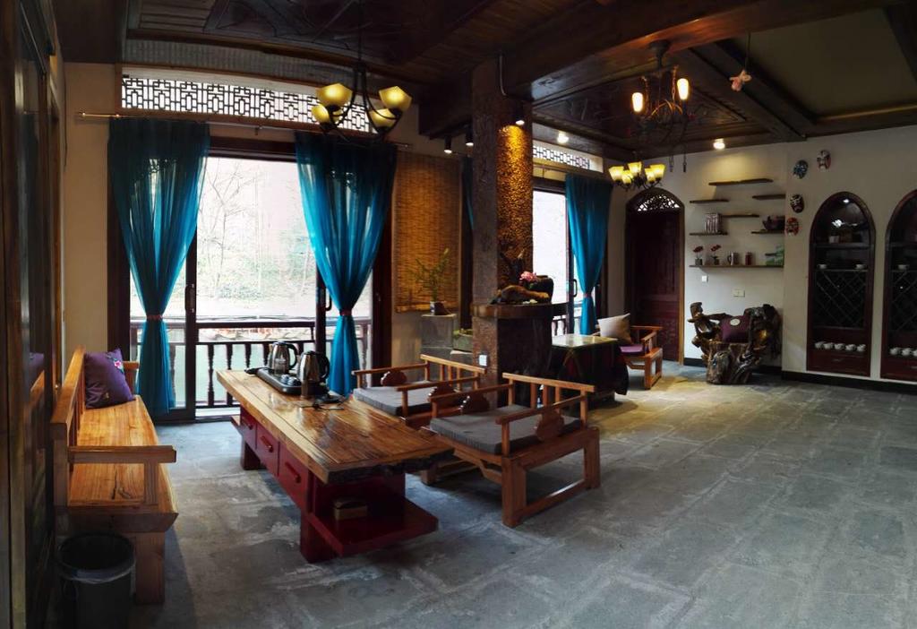 Tujia Mingdi Hotel