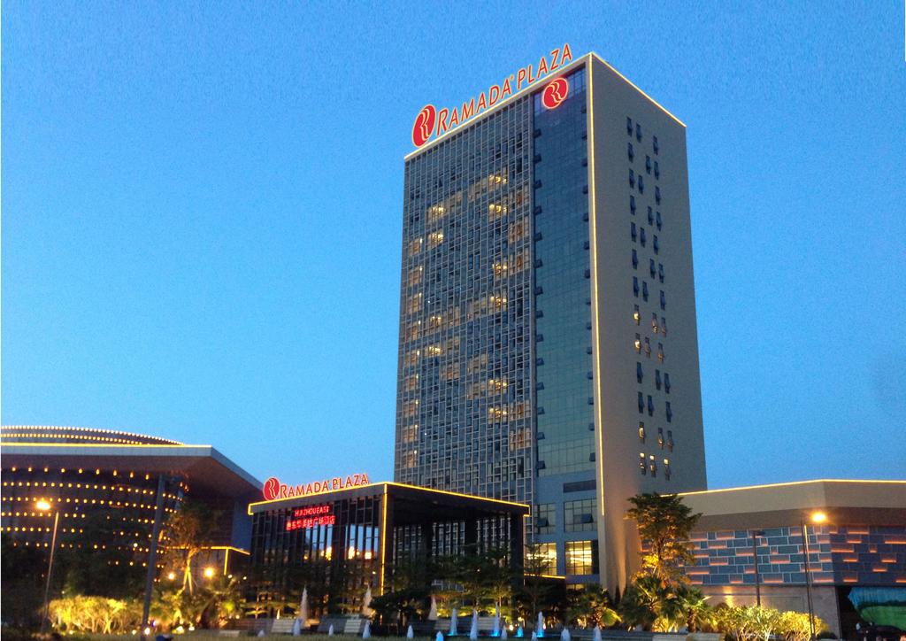 Ramada Plaza Huizhou East