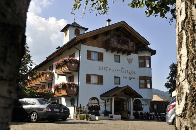 Hotel Tirol