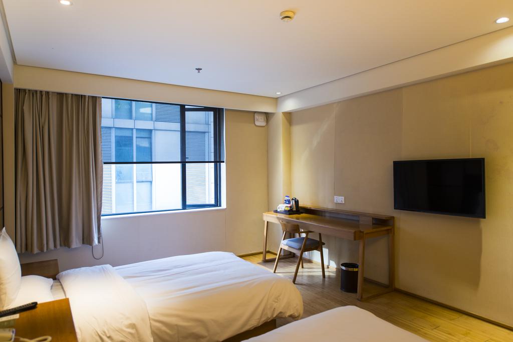 Ji Hotel Nantong Xinghu 101 Pedestrian Street