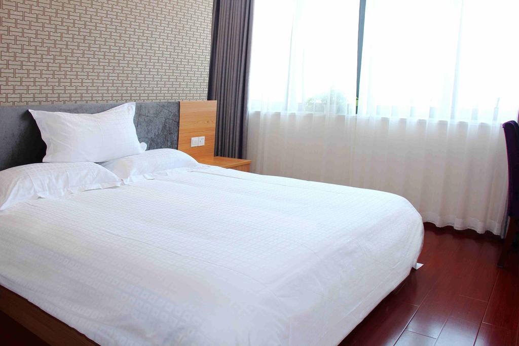 Elan Hotel Nantong Golden Coast Plaza