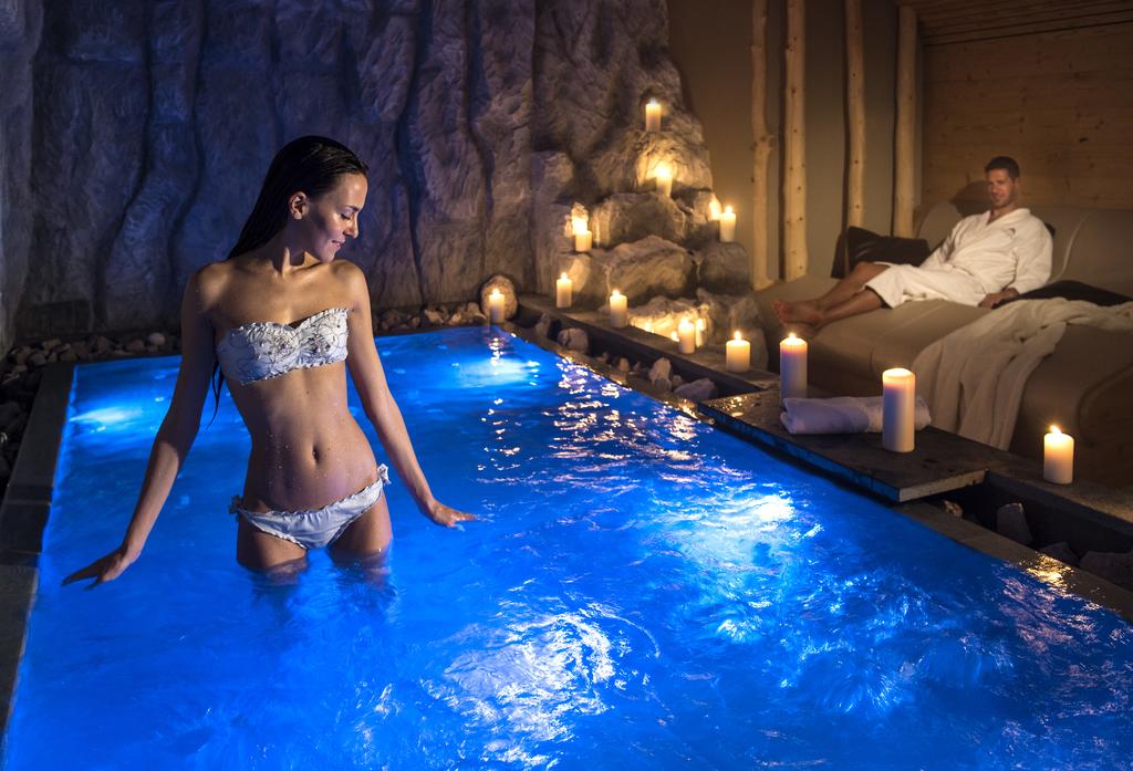 Abinea Dolomiti Romantic and SPA Hotel