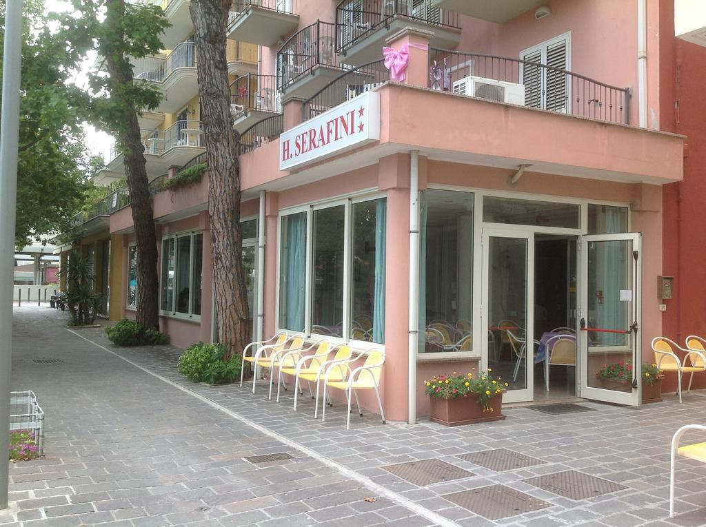 Hotel Serafini