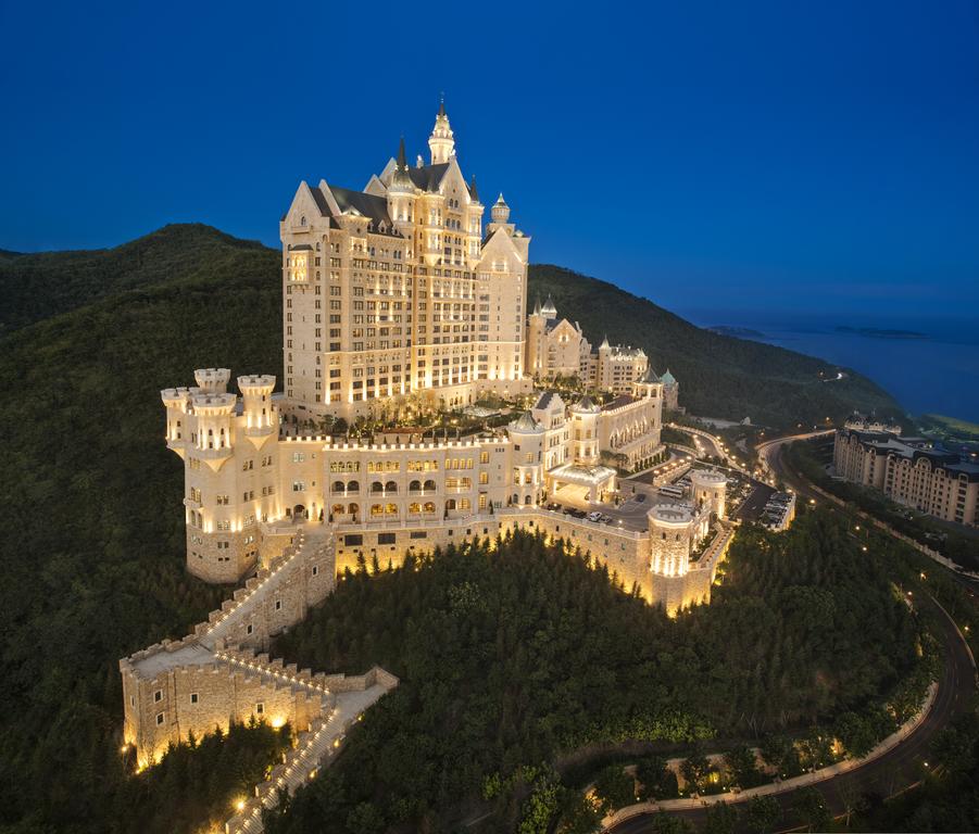 The Castle Hotel - a Luxury Collection Hotel - Dalian