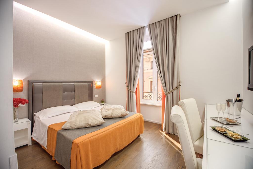 Roma Boutique Hotel