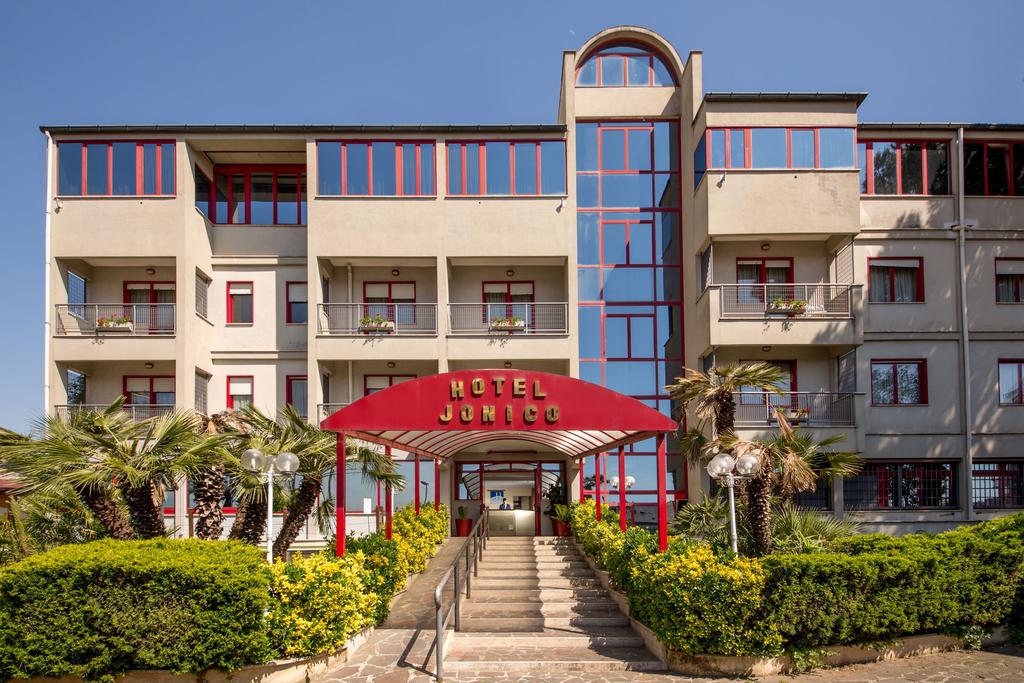 Hotel Jonico