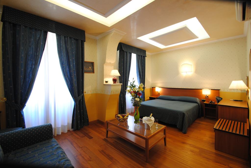 Hotel Verona-Rome