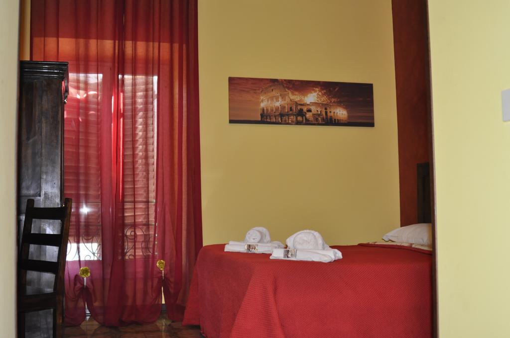 Amico Hotel