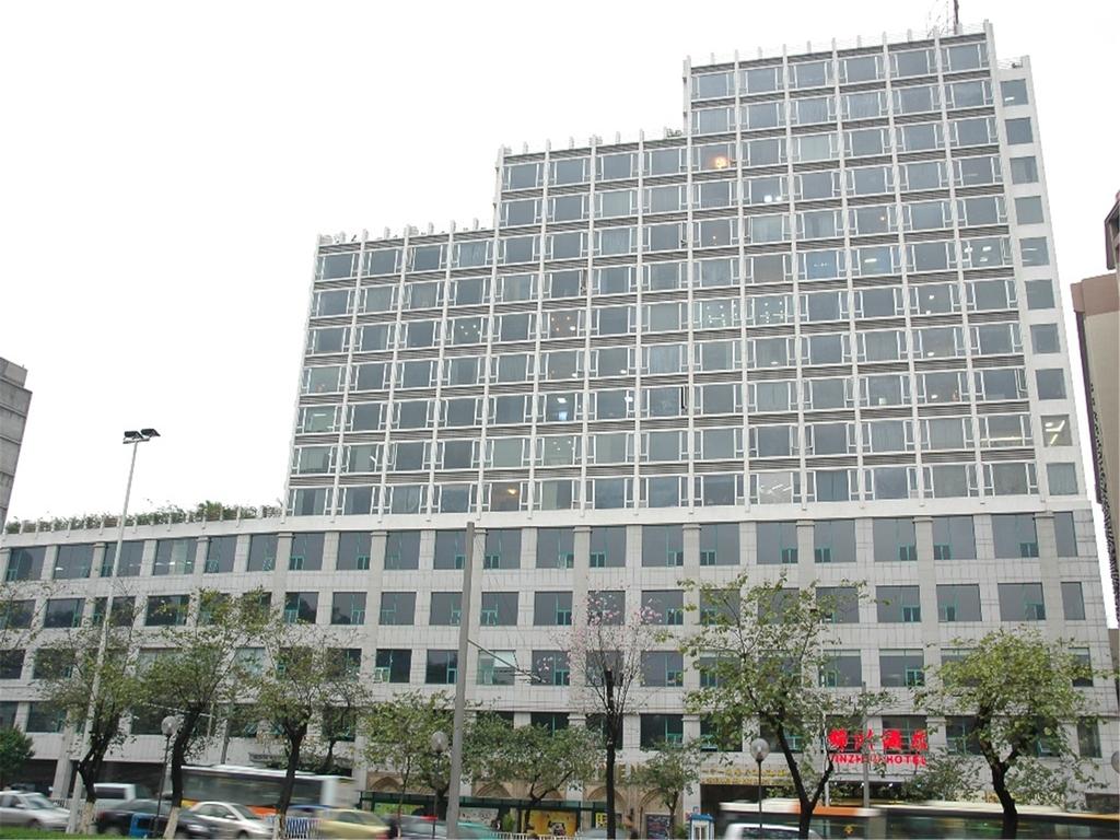 Jinzhou Business Hotel