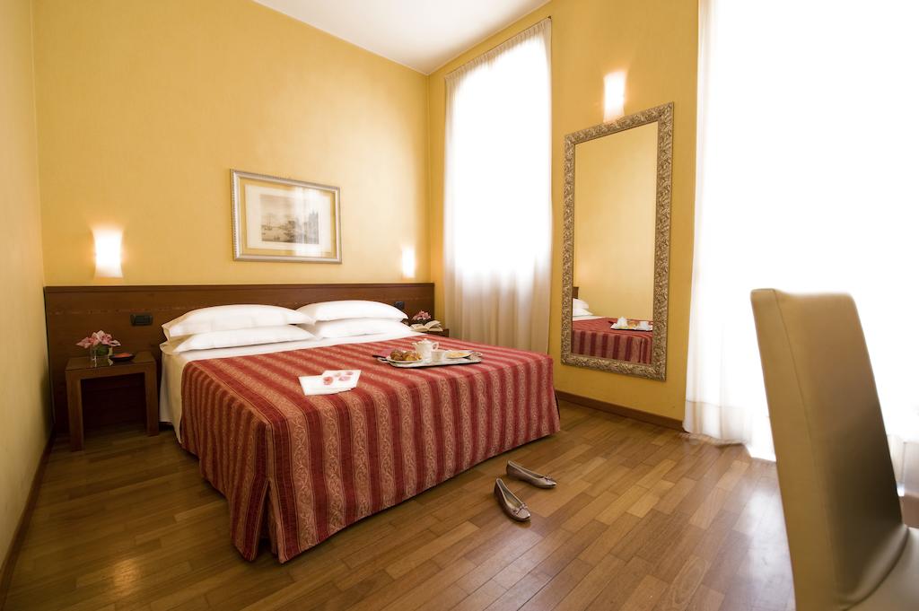 Fenice Hotel