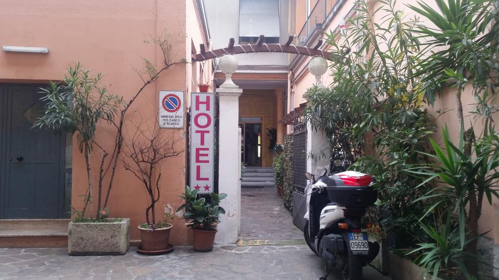 Hotel Mercurio