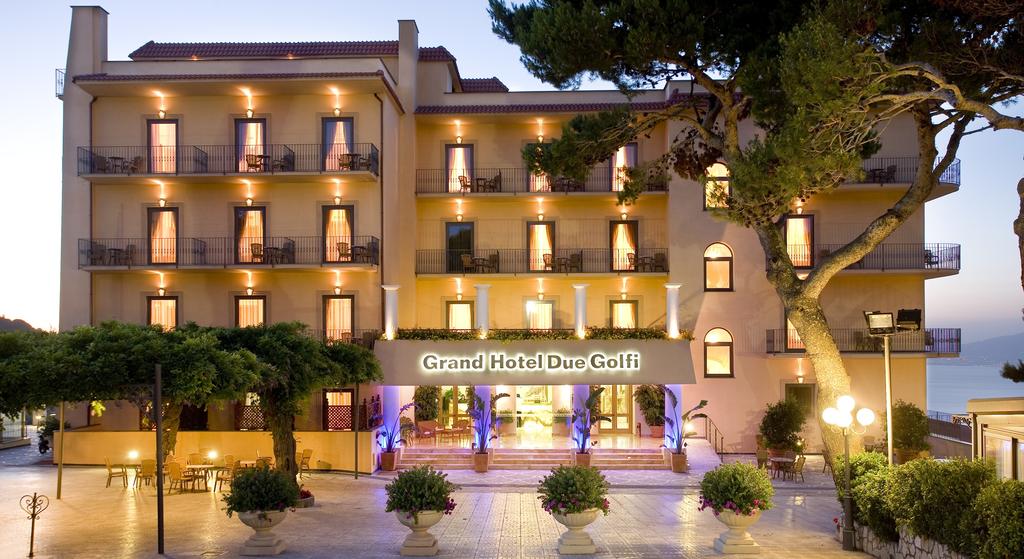 Grand Hotel Due Golfi