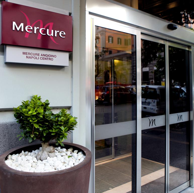 Mercure NapoliB Centro Angioino